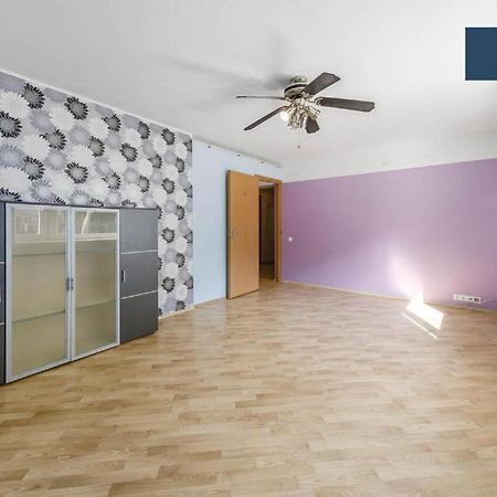 Bright Apartment Near Bus Statioon Tallinn Exterior photo